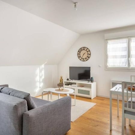 Grand Confort, Appartement Osny Екстериор снимка