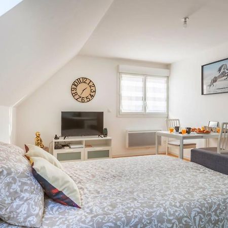 Grand Confort, Appartement Osny Екстериор снимка